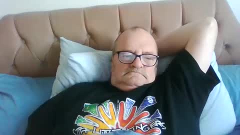 old_fkr online show from January 9, 8:45 am