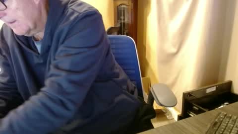 Older and Wiser online show from December 19, 6:23 am