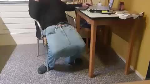 Snapshot of oldersagger chatting on December 22, 7:31 pm oldersagger online show from December 22, 7:31 pm