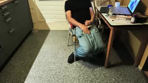 Snapshot of oldersagger chatting on October 8, 8:35 pm oldersagger online show from October 8, 8:35 pm