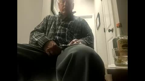 oldsubman online show from January 27, 10:49 pm