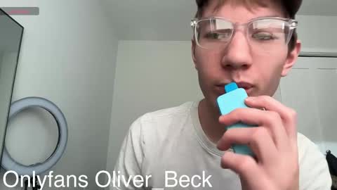 Oliver Beck online show from November 15, 8:00 pm