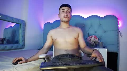 Oliver Benedetti online show from February 8, 8:53 am