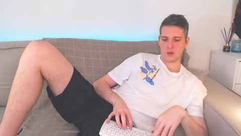 Oliver online show from February 7, 12:28 pm