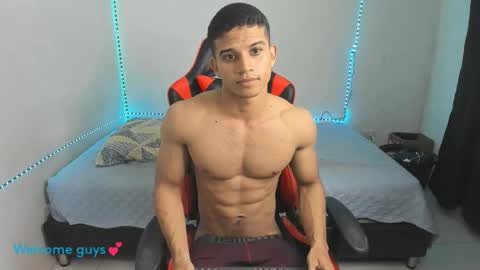 oliver thompsson online show from November 28, 12:47 am