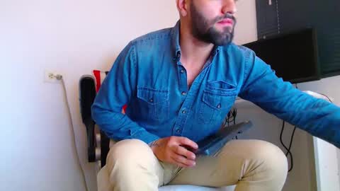 oliver online show from January 7, 12:32 pm