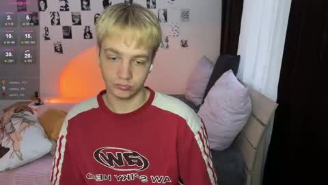 oliver online show from December 3, 12:33 pm