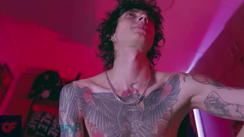     online show from November 12, 4:51 am