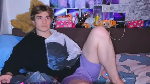 Tony online show from February 19, 8:20 pm