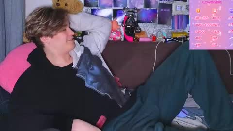 Tony online show from February 27, 7:47 pm