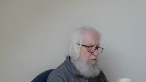 Somewhere over the rainbow online show from November 11, 7:57 am