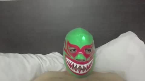 onekmasks online show from November 7, 9:12 am