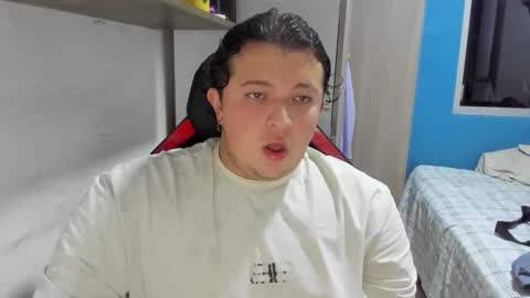 Andres INDEPENDENT MODEL online show from November 9, 12:14 am