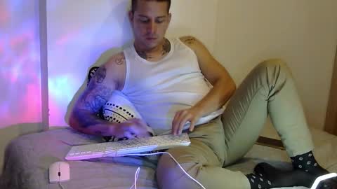 Orienzo online show from February 28, 4:11 am