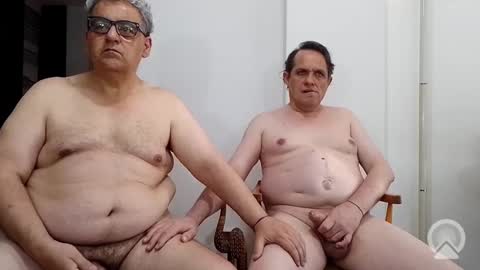 Osoandcub online show from November 3, 9:05 pm