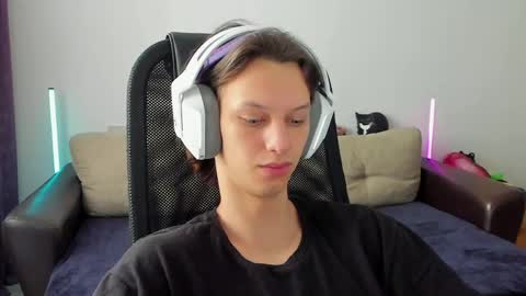 Ostin online show from March 2, 5:08 am