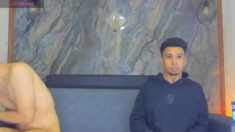 owen_mccarthy online show from December 4, 11:52 am