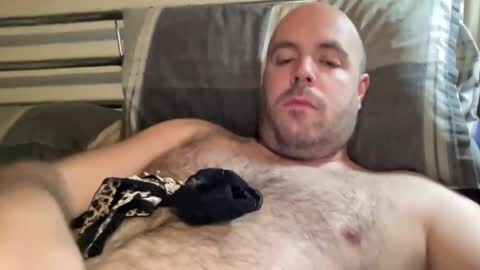 Owen2022 online show from February 18, 7:39 am