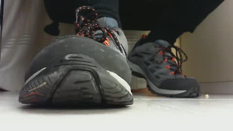 Pablo Meness online show from March 2, 8:35 pm