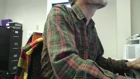 Paddle me online show from December 17, 6:36 pm