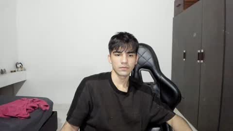 pakun_ online show from January 7, 11:24 pm