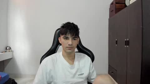 pakun_ online show from December 23, 3:12 pm