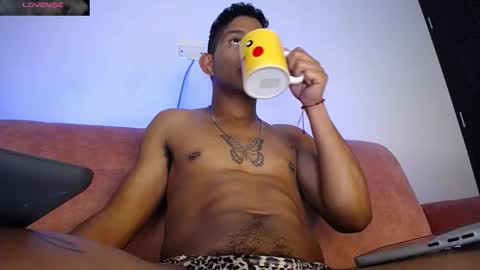 Palo Santo online show from March 28, 7:47 pm