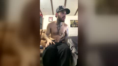 panthers_room online show from April 1, 10:07 pm