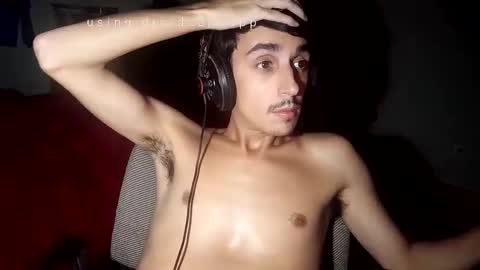 Lau online show from March 2, 8:05 am