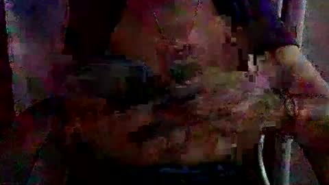 Snapshot of papy_dani33 chatting on March 4, 8:02 am papy_dani33 online show from March 4, 8:02 am