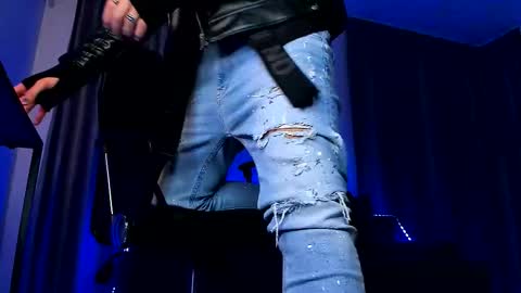 Paris online show from November 26, 11:52 pm