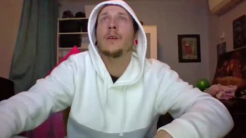 Snapshot of pat0666 chatting on October 26, 12:51 pm pat0666 online show from October 26, 12:51 pm