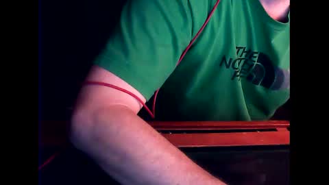 patou1995 online show from December 25, 11:00 am