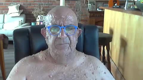 patvac online show from March 12, 3:46 am