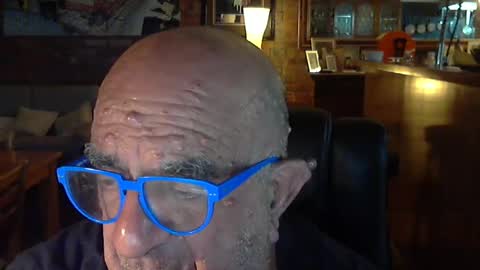 patvac online show from December 22, 1:44 pm