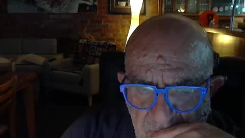 patvac online show from December 31, 2:03 pm