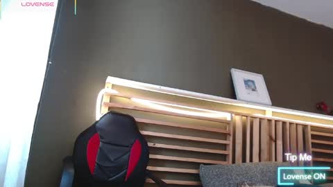 Paul online show from November 12, 3:51 pm