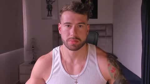 PAUL ROGER online show from November 23, 5:13 pm