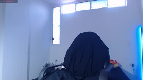 Snapshot of paulo_allen chatting on October 22, 1:59 pm Paulo online show from October 22, 1:59 pm