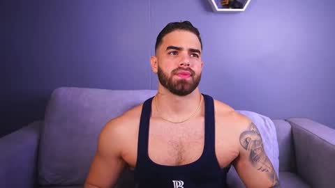 Paul Phoenix online show from December 14, 7:32 pm