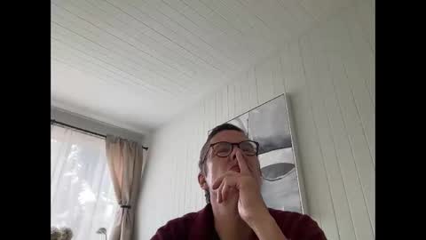 paulwill2377 online show from October 15, 6:48 pm