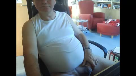 Pavlov aka Peter online show from February 9, 9:47 am