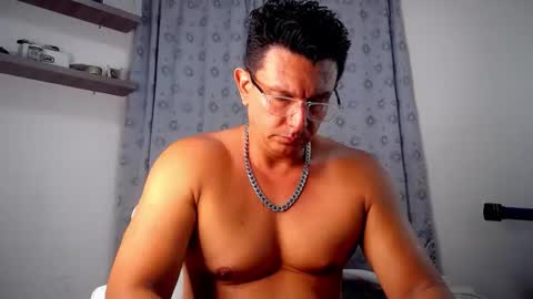 Pedro online show from November 3, 12:59 am