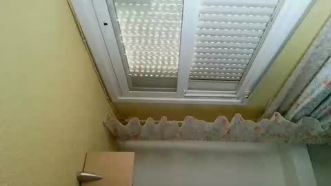 perales_12345 online show from October 4, 5:07 pm