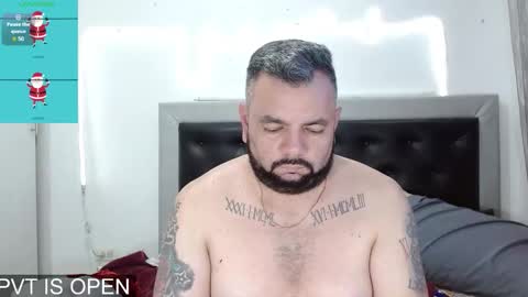 Carlos online show from December 20, 9:33 pm