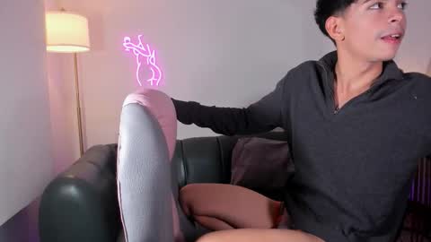 Peter online show from November 26, 6:55 pm