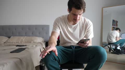 Peter Parker online show from January 3, 7:07 pm