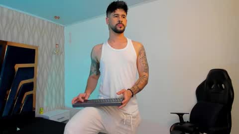 PETES EVANS new account online show from October 28, 11:40 pm