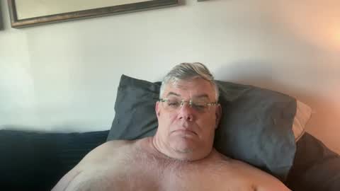 phlpjd online show from December 21, 7:44 pm