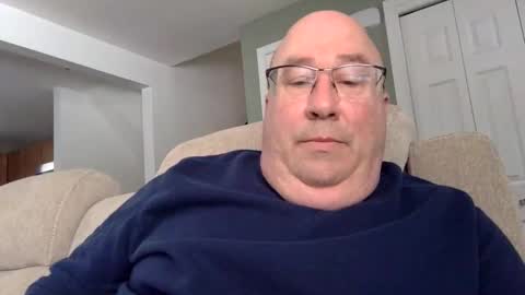 pickme11113 online show from March 6, 8:48 pm